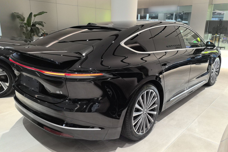 蔚来ET9 2025款 102kWh车身外观6005