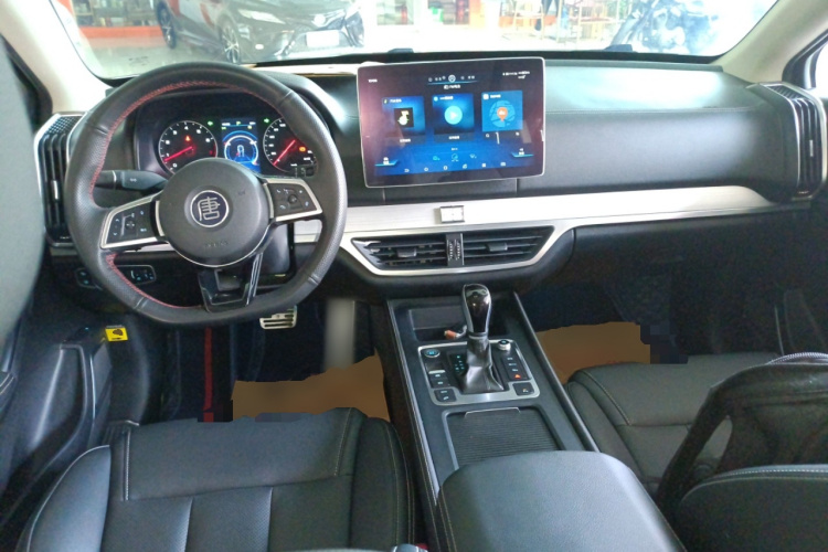 比亚迪 唐 2019款 2.0T 自动智联尊悦型 7座 国VI中控内饰12