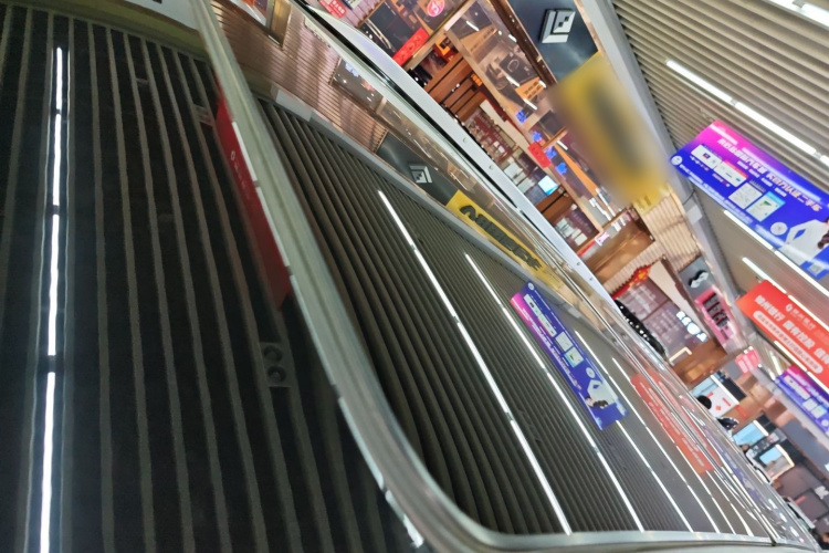 凯迪拉克XT6 2022款 2.0T 六座四驱豪华型标准版局部细节57