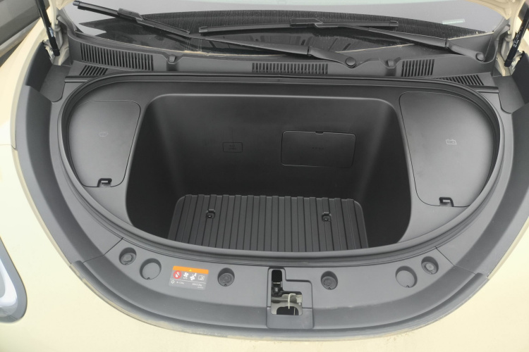 吉利银河 星愿 2025款 UP 410km 探索+版机舱底盘24