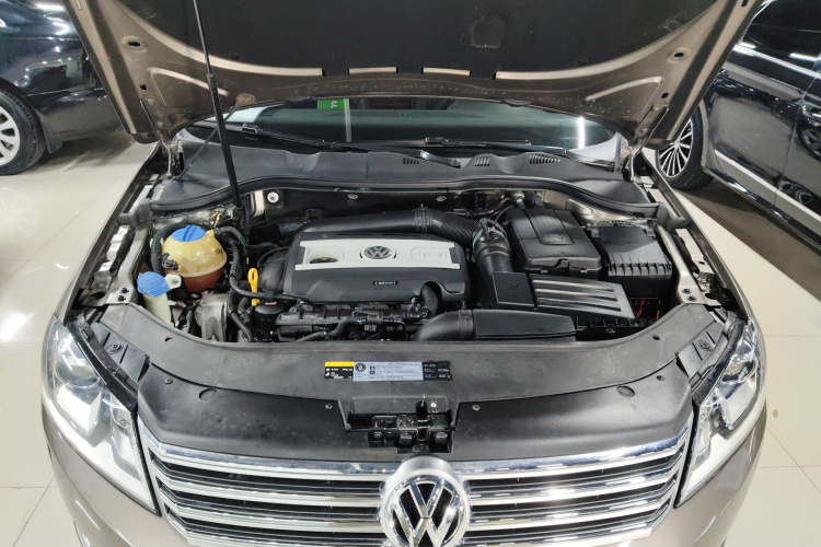 大众 迈腾 2016款 1.8TSI 智享豪华型机舱底盘24