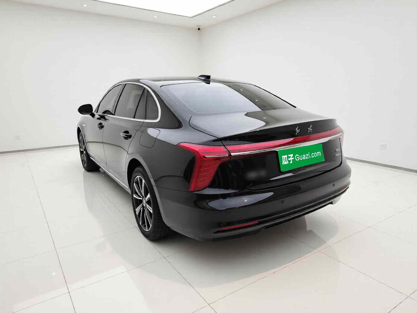 红旗H5 PHEV 2025款 130 超混版(3)