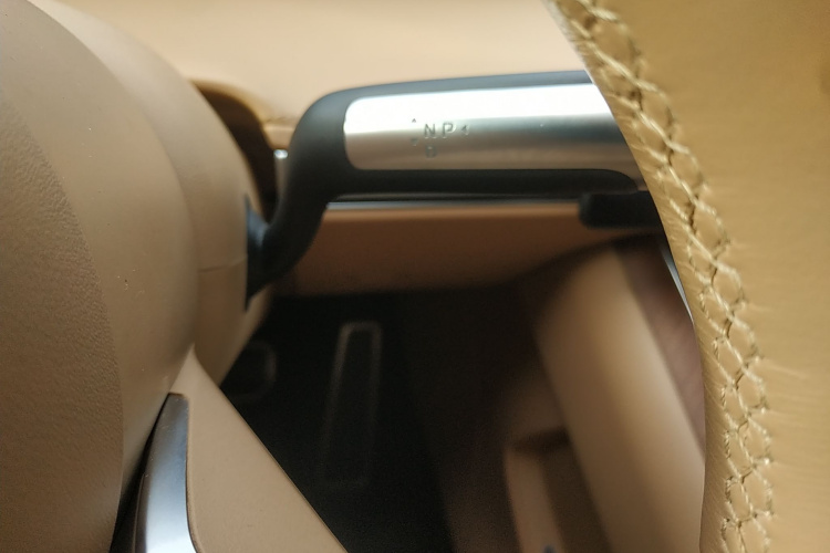 鸿蒙智行 享界S9 2024款 纯电 Ultra 四驱旗舰版局部细节18