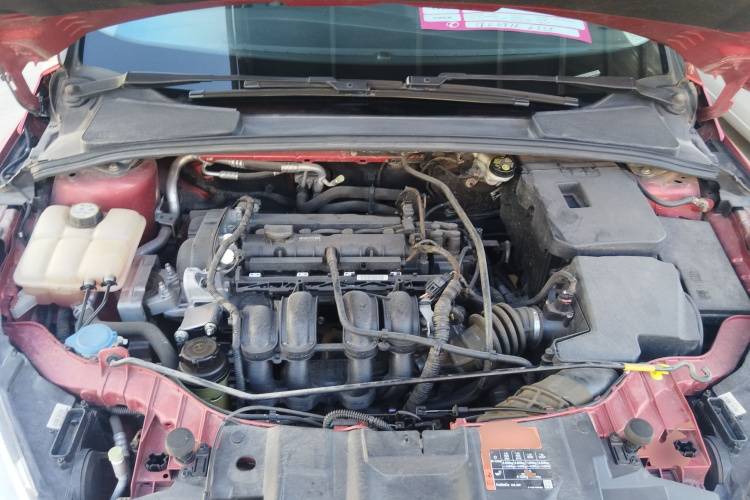 福特 福克斯 2015款 两厢 1.6L 自动舒适型机舱底盘24