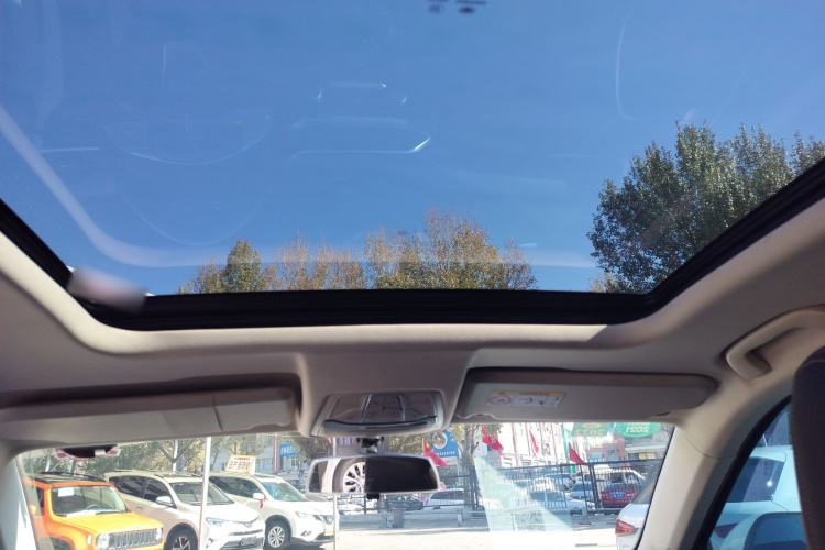 奔腾T77 2020款 PRO 280 TID 自动豪华型局部细节22