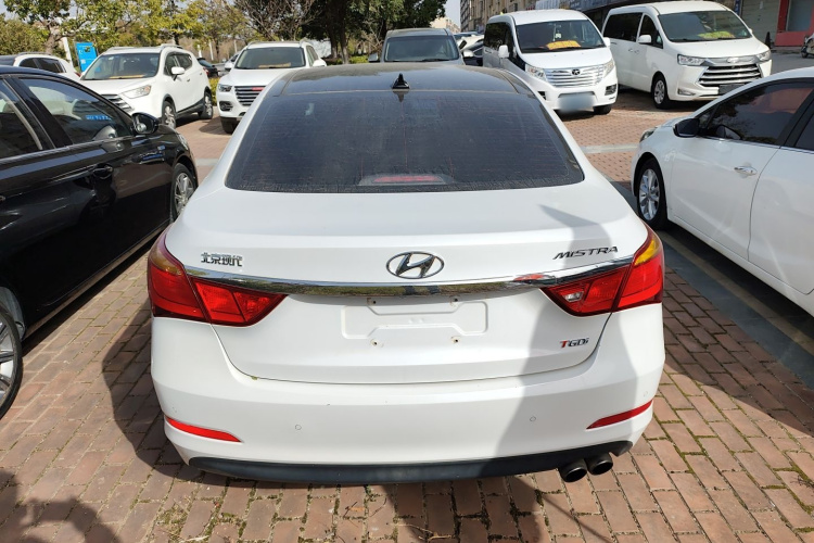 现代 名图 2016款 1.6T 自动智能型GLS车身外观6