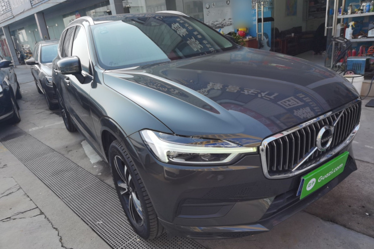 沃尔沃XC60 2019款 T5 四驱智远版 国VI车身外观3