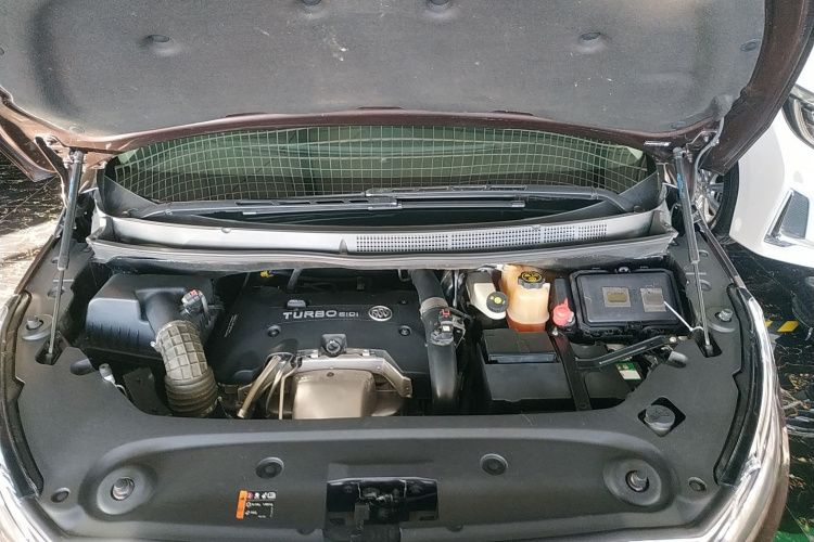 别克GL8 2017款 ES 28T 舒适型 国V局部细节24