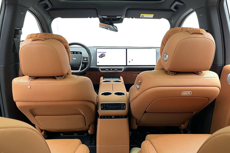 理想汽车 理想L9 2024款 Ultra中控内饰7015