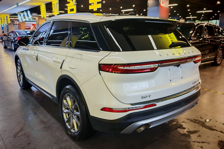 林肯 冒险家 2021款 2.0T 两驱尊享版车身外观6008