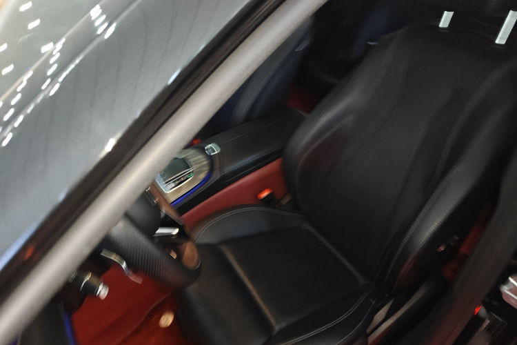 奔驰E级 2021款 改款 E 260 L 4MATIC中控内饰19