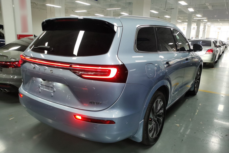 鸿蒙智行 问界M7 2024款 1.5T 后驱Plus版 5座车身外观6005