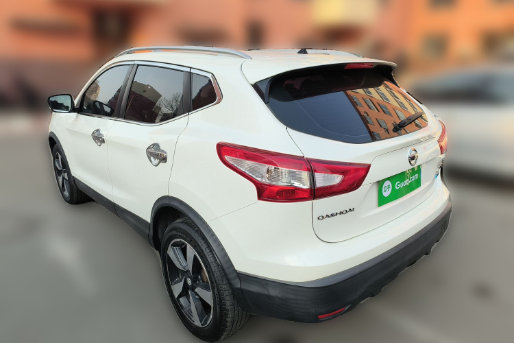 日产 逍客 2017款 2.0L CVT智享版 国VI车身外观5