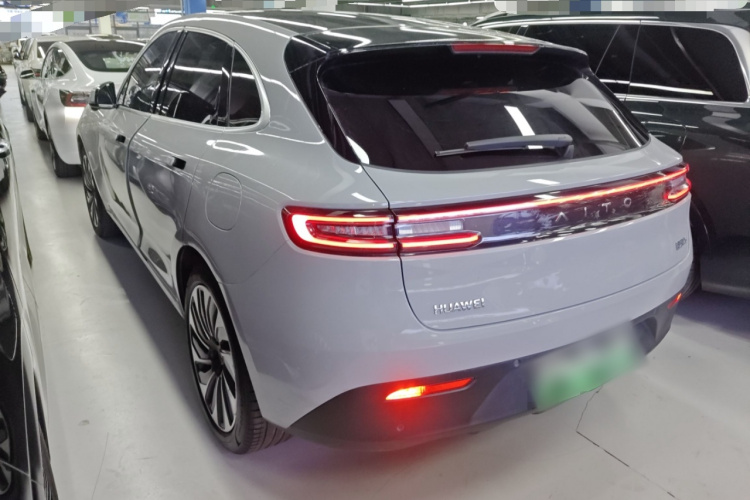 鸿蒙智行 问界M5 2022款 增程后驱标准版车身外观6003