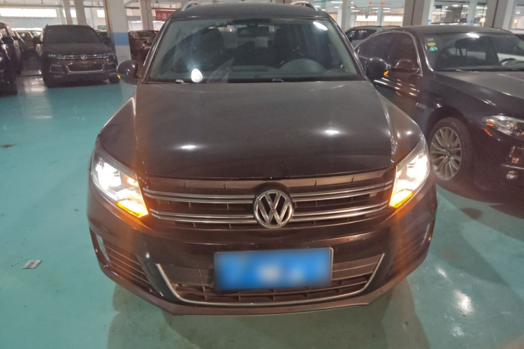 大众 途观 2015款 2.0TSI 自动四驱豪华版车身外观2