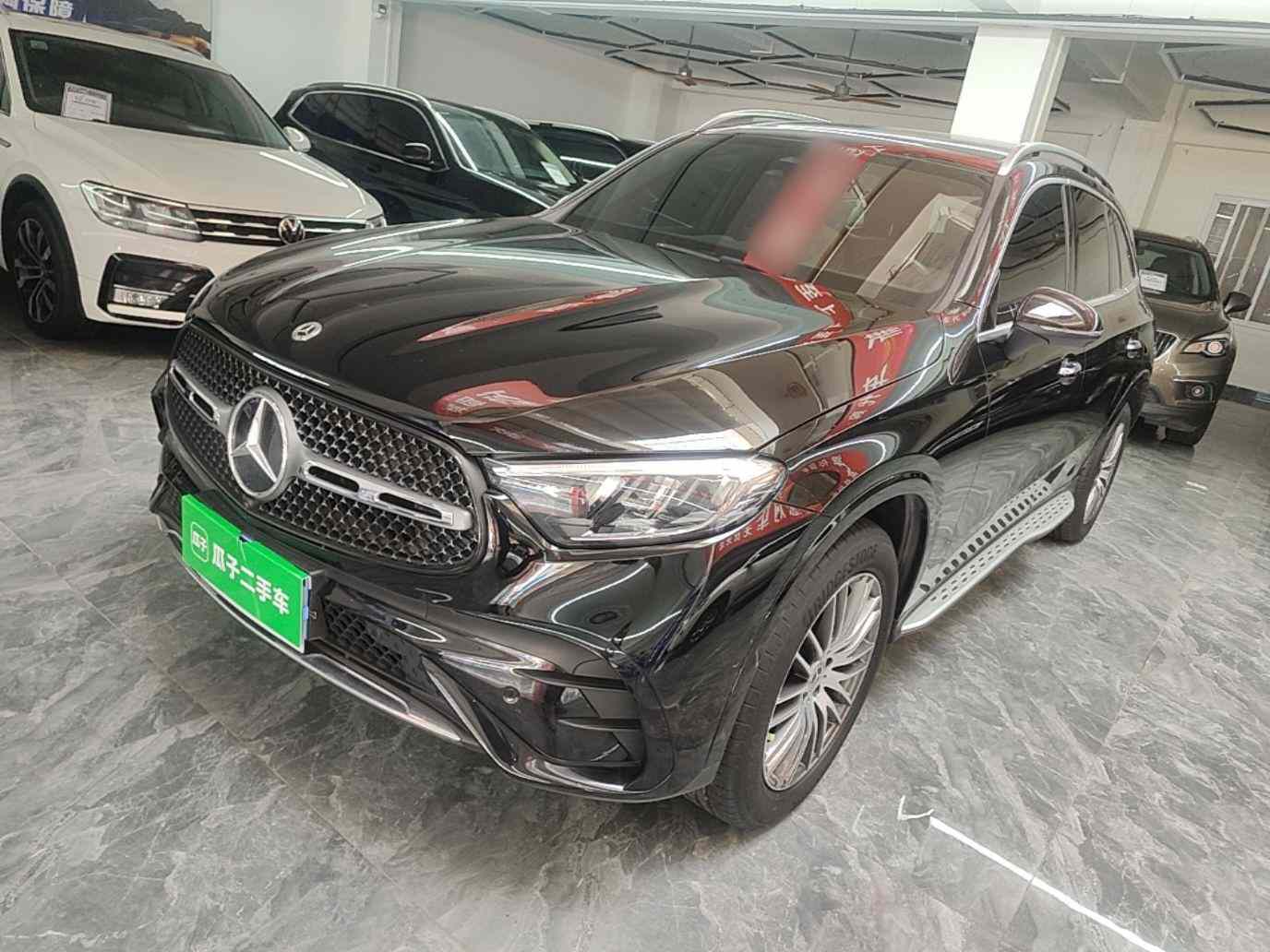 奔驰GLC 2023款 GLC 300 L 4MATIC 动感型 5座(2)