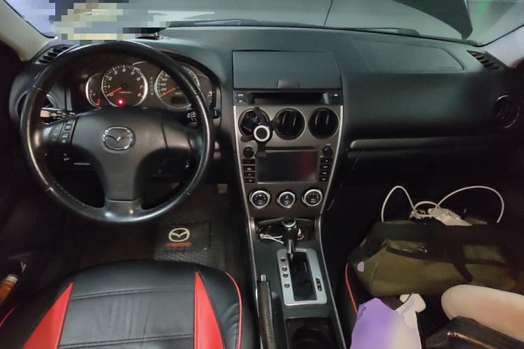 马自达6 2013款 2.0L 自动时尚型中控内饰7002