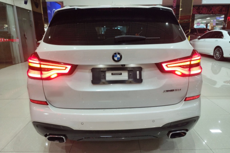 宝马X3 2019款 xDrive28i M运动套装车身外观6