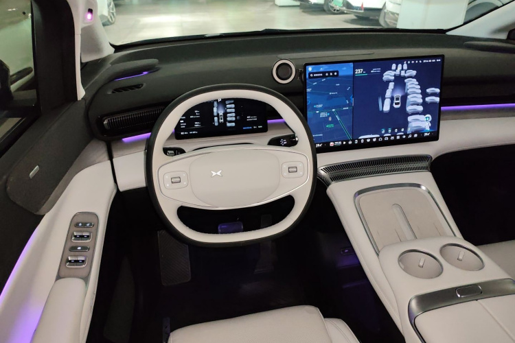 小鹏X9 2024款 640四驱高性能Max中控内饰13