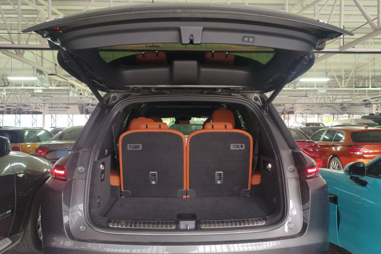 理想汽车 理想L8 2023款 Pro局部细节23