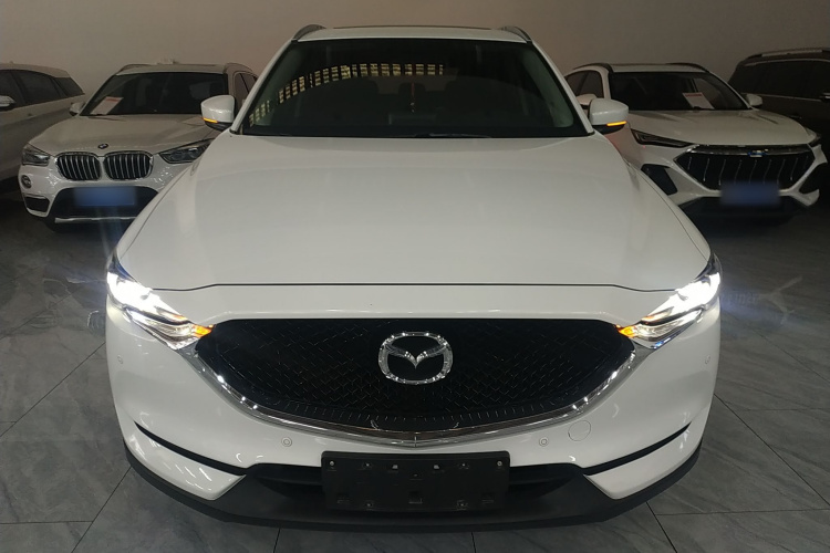 马自达CX-5 2020款 改款 2.0L 自动两驱智慧型车身外观2