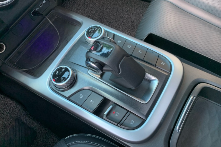 坦克300 2021款 越野版 2.0T 征服者中控内饰7015