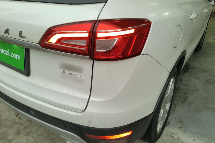 哈弗H7 2016款 蓝标H7 2.0T 自动精英型车身外观9