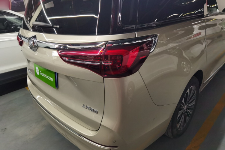 别克GL8 2020款 ES陆尊 653T 旗舰型车身外观6006