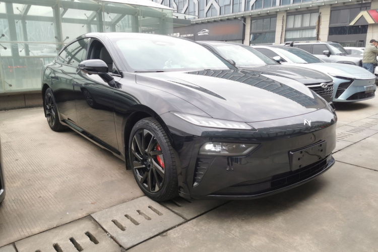 东风奕派 eπ007 2024款 530Pro版车身外观3