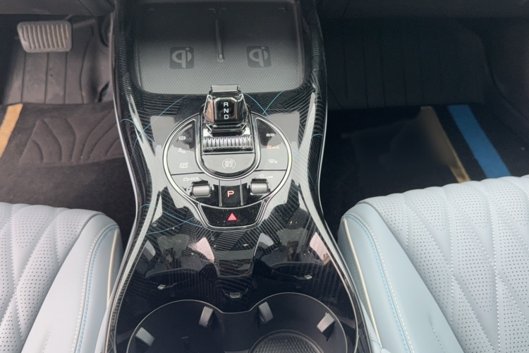 比亚迪 海豹 2022款 700km 长续航后驱版局部细节18