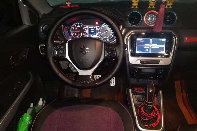 铃木 维特拉 2016款 1.4T 自动四驱旗舰型中控内饰13