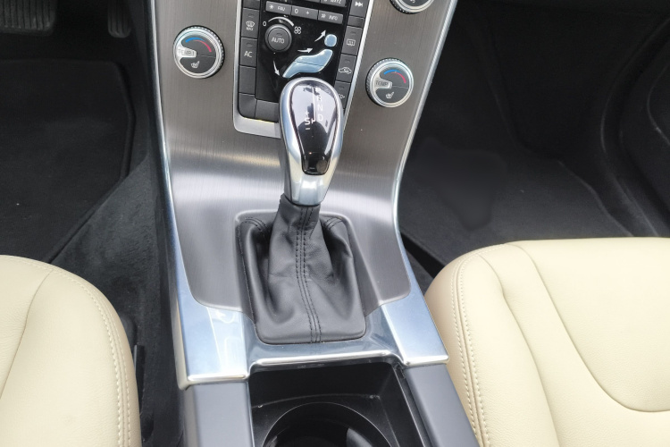 沃尔沃V60 2014款 改款 T5 智逸版局部细节18