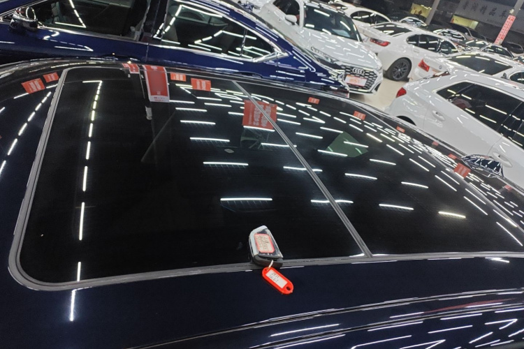 宝马3系 2025款 330Li M运动曜夜套装局部细节57