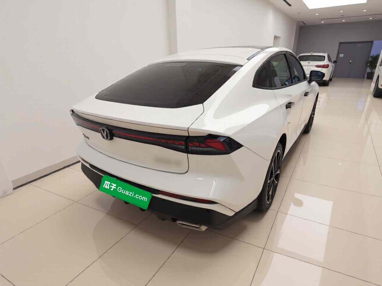 长安UNI-V 2024款 1.5T 尊贵型(5)