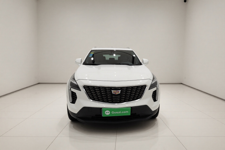 凯迪拉克XT4 2021款 28T 两驱技术型车身外观2