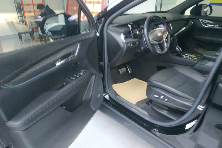 凯迪拉克XT5 2022款 2.0T 四驱豪华型（蜂鸟版）中控内饰20