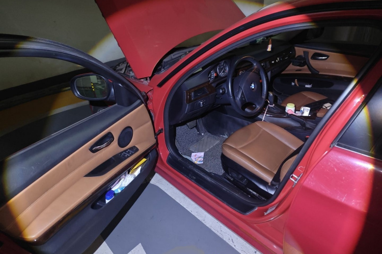 宝马3系 2011款 320i 时尚型中控内饰7003