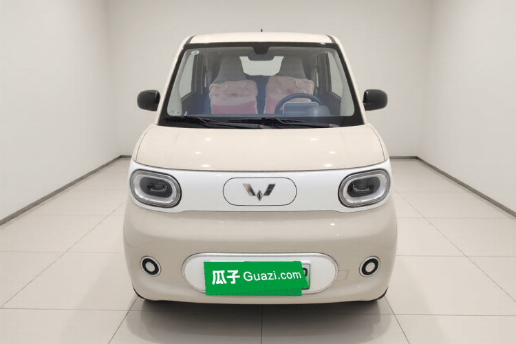 五菱汽车 宏光MINIEV 2024款 第三代 215km 青春版车身外观2