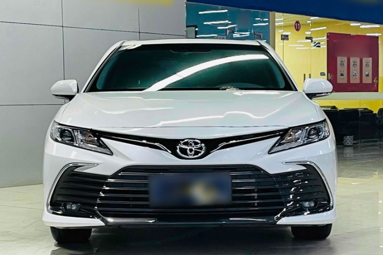 丰田 凯美瑞 2023款 2.0GVP 领先版车身外观6007