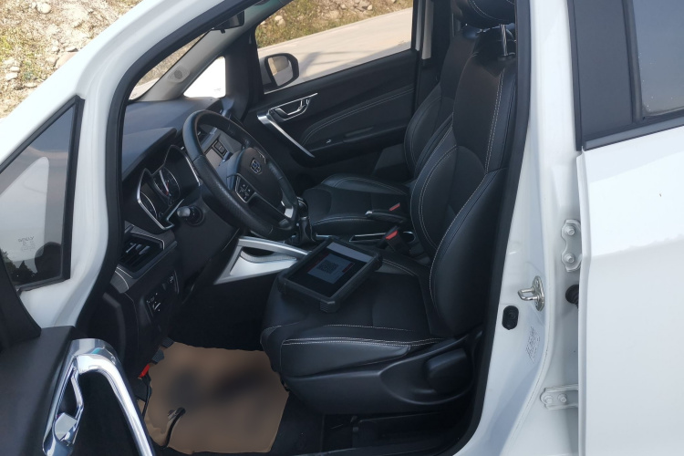 吉利汽车 远景X3 2017款 1.5L 手动精英型局部细节19