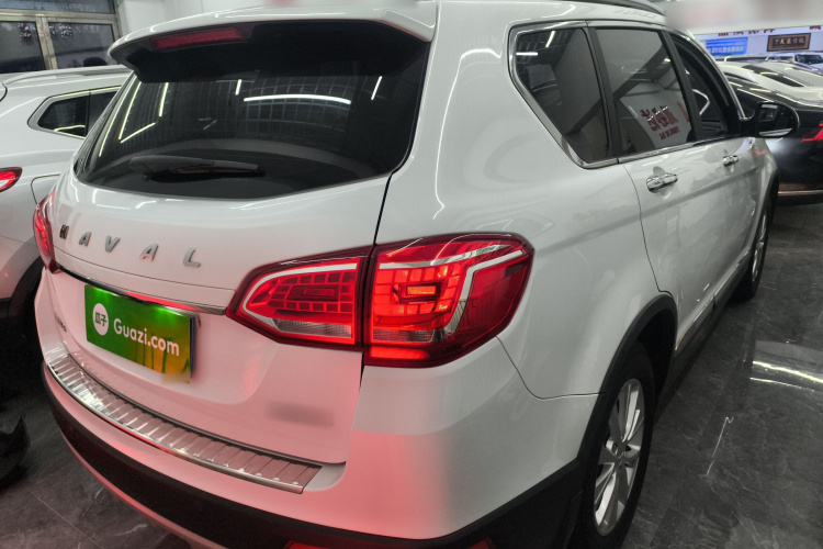 哈弗H6 2021款 运动版 1.5T 自动精英智联型 U型格栅车身外观6