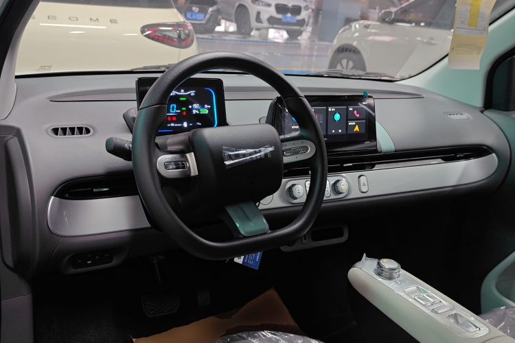 长安启源 长安Lumin 2025款 205km 香沁款中控内饰12