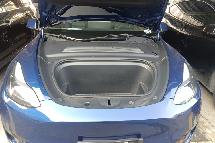 特斯拉 Model Y 2022款 改款 后轮驱动版局部细节24