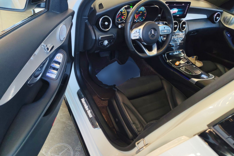 奔驰C级 2021款 C 260 星耀臻藏版中控内饰7003