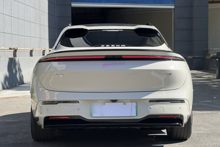 极氪007GT 2025款 后驱智驾版 75kWh车身外观6009