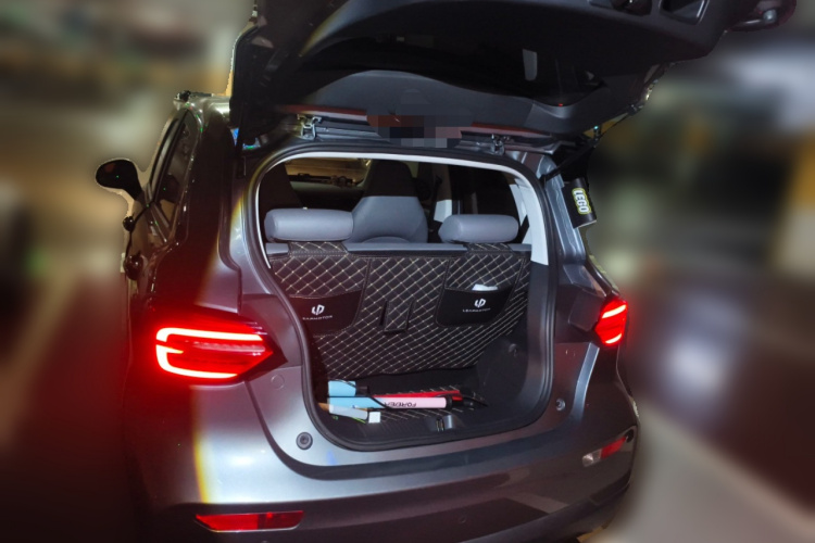 零跑汽车 零跑T03 2021款 400豪华版中控内饰23