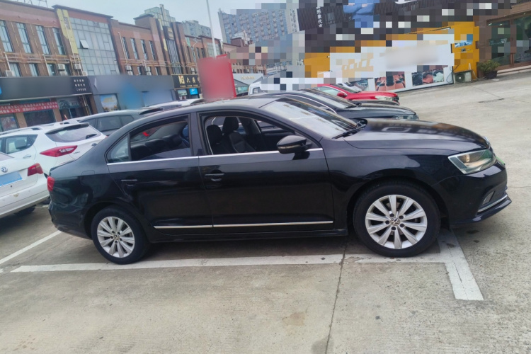 大众 速腾 2015款 1.6L 手动舒适型车身外观6003