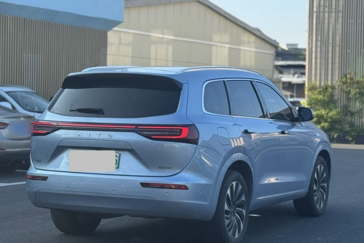 鸿蒙智行 问界M7 2024款 1.5T 后驱Plus版 5座车身外观6003