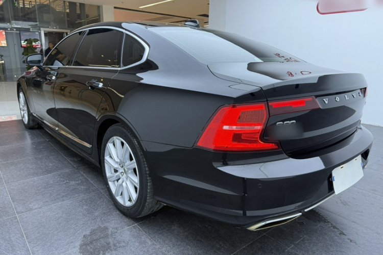 沃尔沃S90 2020款 改款 T5 智逸豪华版车身外观6002