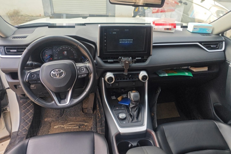 丰田 RAV4荣放 2020款 双擎 2.5L E-CVT四驱旗舰版中控内饰12